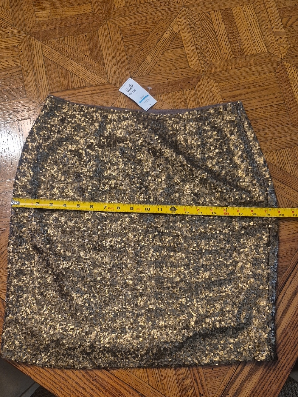 Banana Republic Gold Sequin Pencil Skirt - Picture 5 of 6